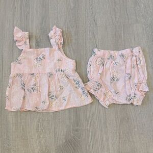 Adorable Baby Girl Pink Embroidered Outfit, 6-12M, Like New (see photos)